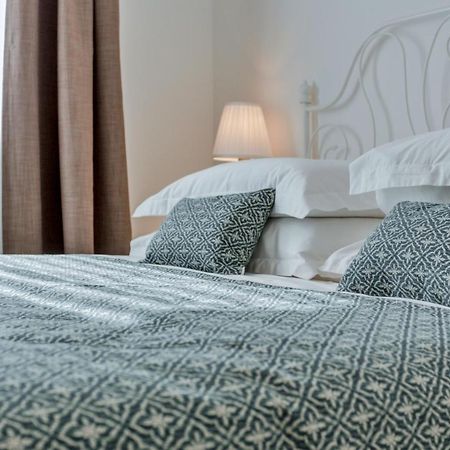 Apartments Ivica โอมิช ภายนอก รูปภาพ